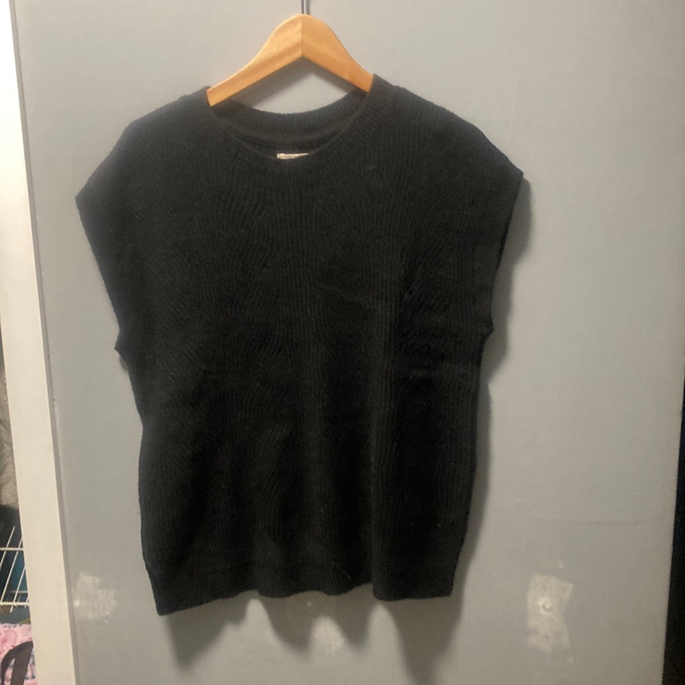Fat Face black short sleeve sweater